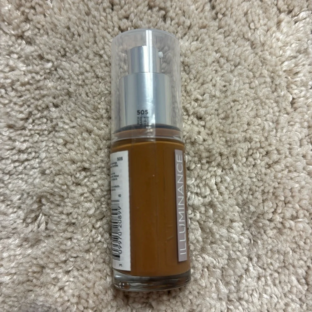 NEW Revlon Illuminance Skin-Caring Liquid Foundation - ‎ 505 Rich Sand